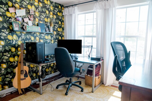 15 Forest Glen Cir Unit 19, Middletown, CT 06419 - view of office area