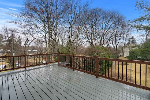 197 Norwich New London Tpke, Montville, CT 06382 - view of deck