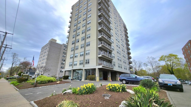 view of building exterior