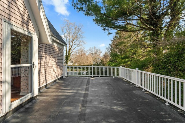 9 Academy Ln, Old Lyme, CT 06371 - view of patio