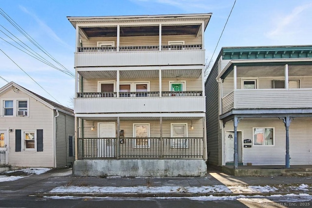 multi unit property with a porch