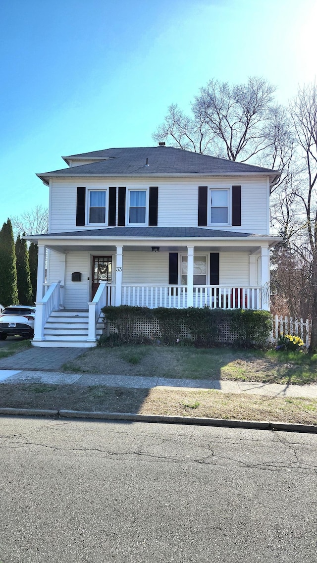 view of front facade with covered porch