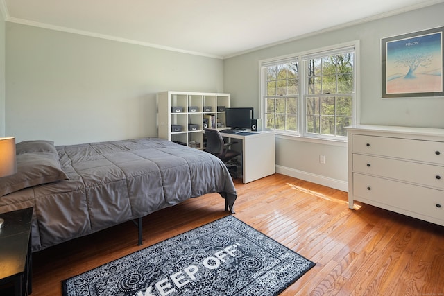 7 Tunxis Trl, Redding, CT 06896 - bedroom featuring light wood-type flooring, ornamental molding, and baseboards