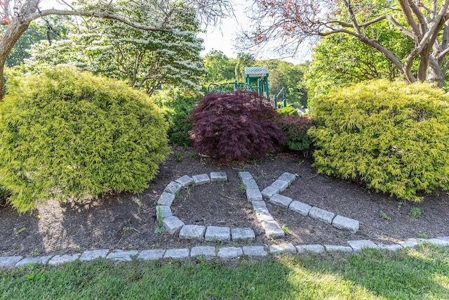 11 Summer Hill Rd, New Fairfield, CT 06812 - view of yard