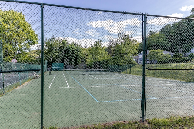 11 Summer Hill Rd, New Fairfield, CT 06812 - view of tennis court