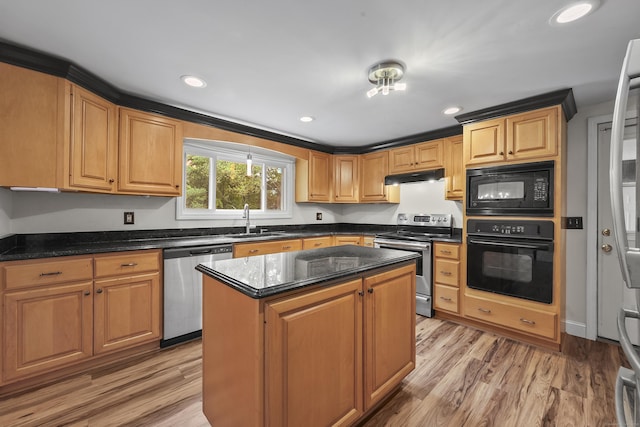 33 Jolley Rd, Plainfield, CT 06239 - kitchen featuring black appliances, under cabinet range hood, a sink, light wood-style flooring, and recessed lighting