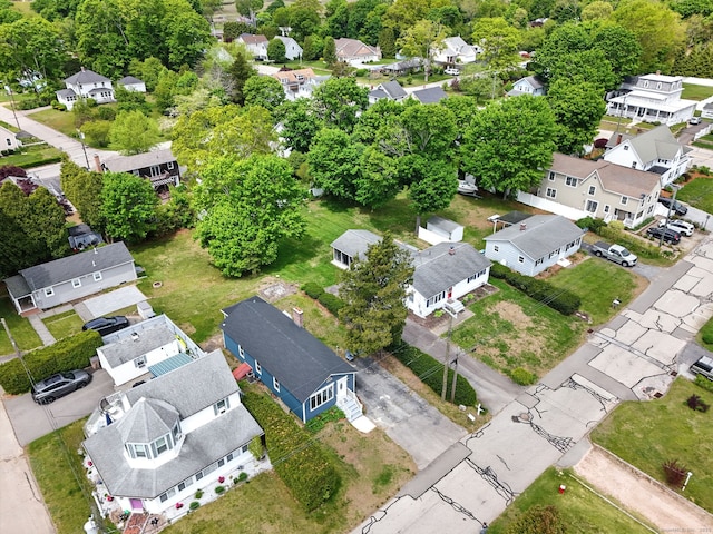 27 Prospect Ave, East Lyme, CT 06357 - aerial view of residential area