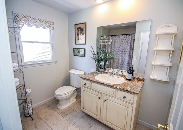 6 Rogers Dr, Stonington, CT 06355 - bathroom featuring baseboards, toilet, vanity, and a shower with curtain