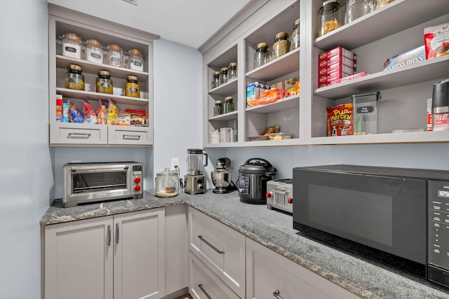 15 Briarwood Dr, Guilford, CT 06437 - view of storage area