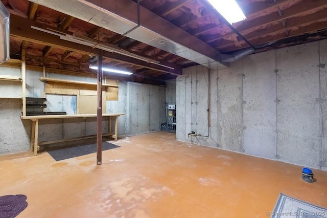 443 Lakeview Dr Unit 443, Southington, CT 06489 - unfinished below grade area with a workshop area