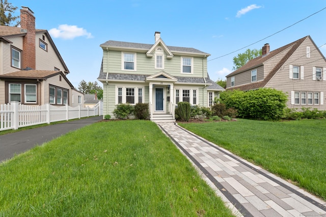 28 Argyle Ave, West Hartford, CT 06107 - view of front facade with a chimney