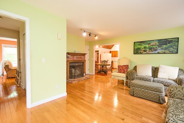 581 Oxford Rd, Oxford, CT 06478 - photo 5