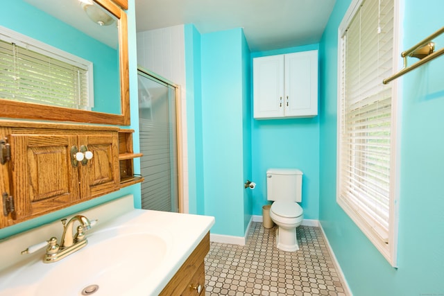 581 Oxford Rd, Oxford, CT 06478 - full bath featuring plenty of natural light, vanity, baseboards, and a stall shower