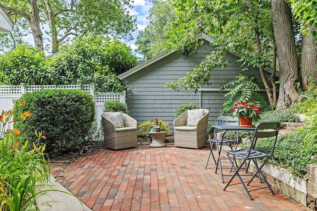 16 N Main St, Essex, CT 06426 - view of patio / terrace