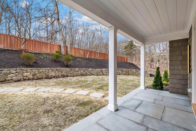 8 Fox Run, Monroe, CT 06468 - fenced backyard featuring a patio