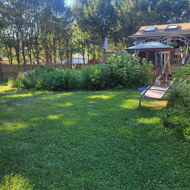20 Sims Rd, Bristol, CT 06010 - view of yard with fence