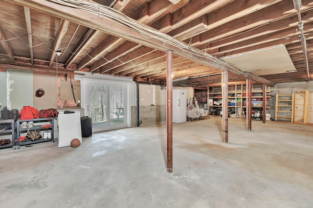 190 Thoreau Dr, Shelton, CT 06484 - view of below grade area