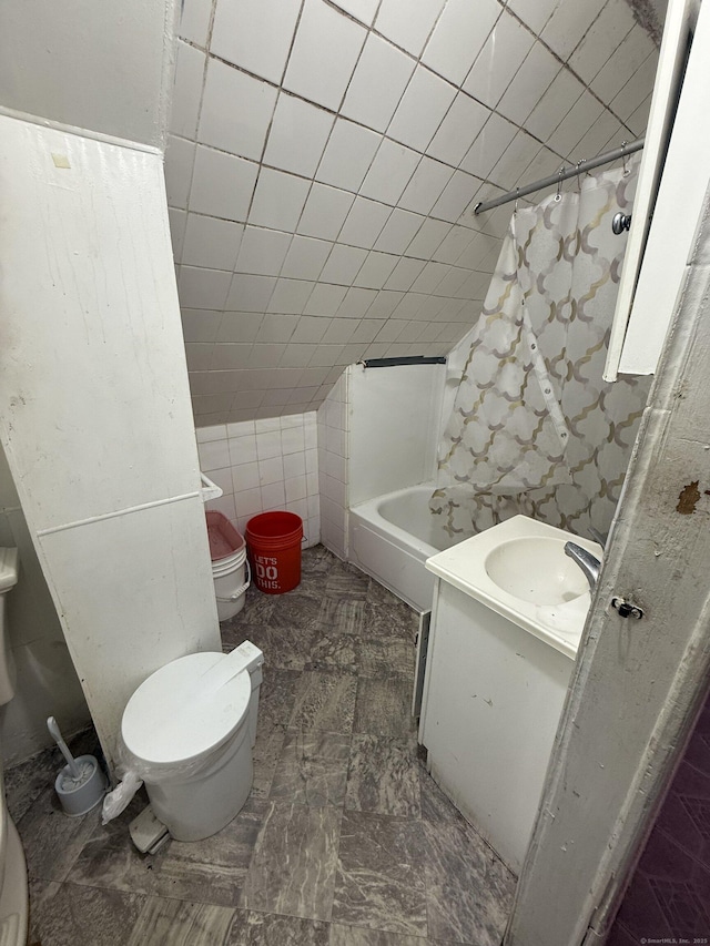 148 Plymouth St, New Haven, CT 06519 - bathroom featuring vanity and toilet