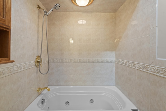246 Sea Hill Rd, North Branford, CT 06471 - bathroom featuring a combined bath / shower with jetted tub