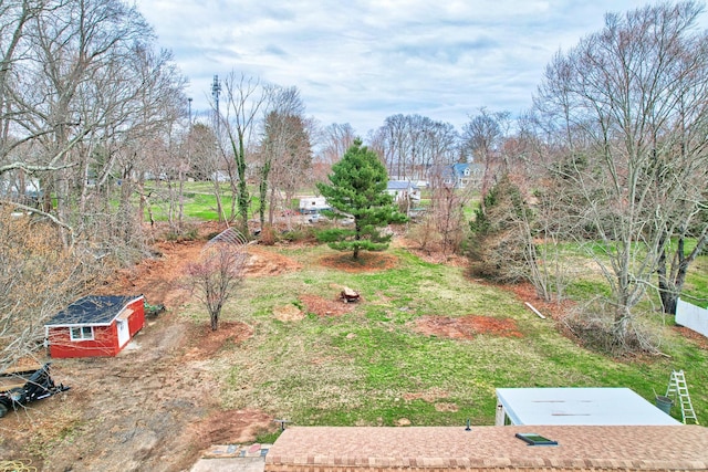 46 Sperry Dr, Guilford, CT 06437 - view of yard featuring a shed