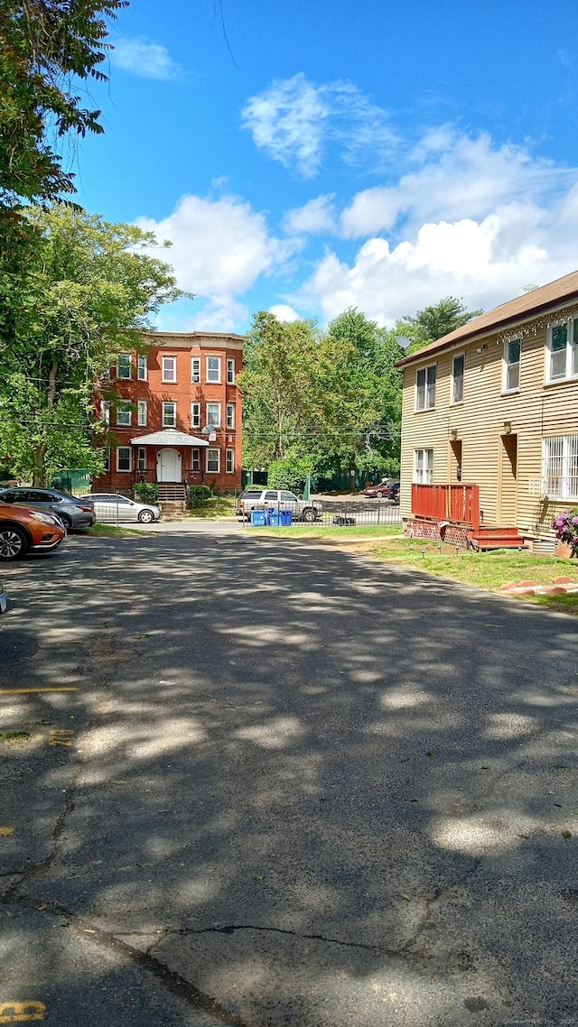 25 Judson St Apt C, Hartford, CT 06120 - photo 5
