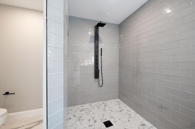 43 Moose Hill Rd, Trumbull, CT 06611 - full bathroom featuring marble look tiles, a tile shower, toilet, and baseboards