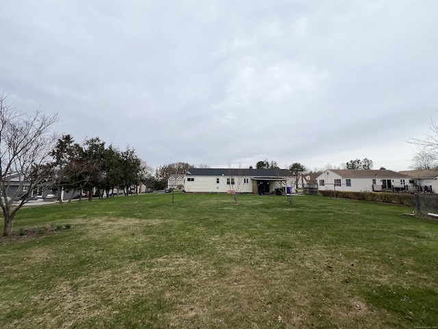 31 Mountain View Dr, Rocky Hill, CT 06067 - view of grassy yard