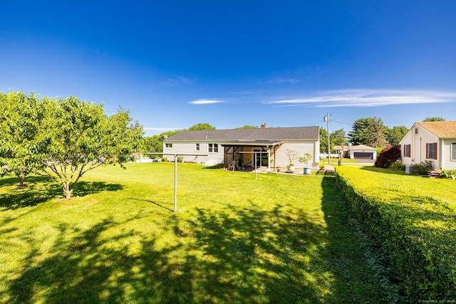 31 Mountain View Dr, Rocky Hill, CT 06067 - view of grassy yard