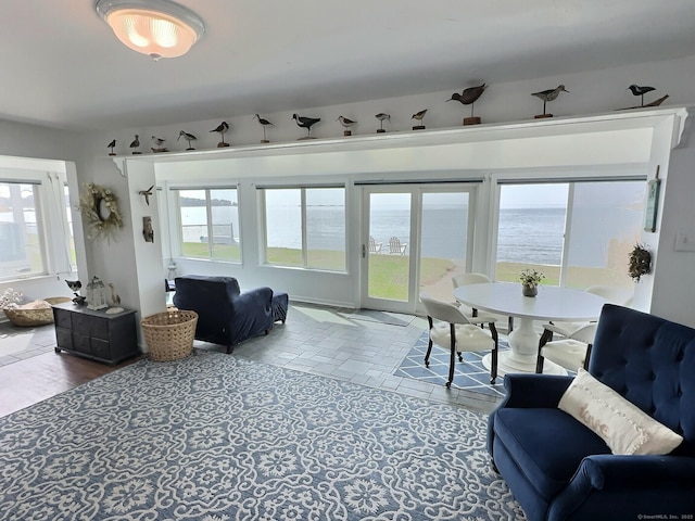 15 Beckett Ave, Branford, CT 06405 - living area featuring a water view