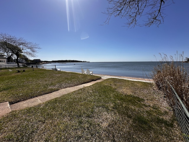 15 Beckett Ave, Branford, CT 06405 - view of water feature with fence