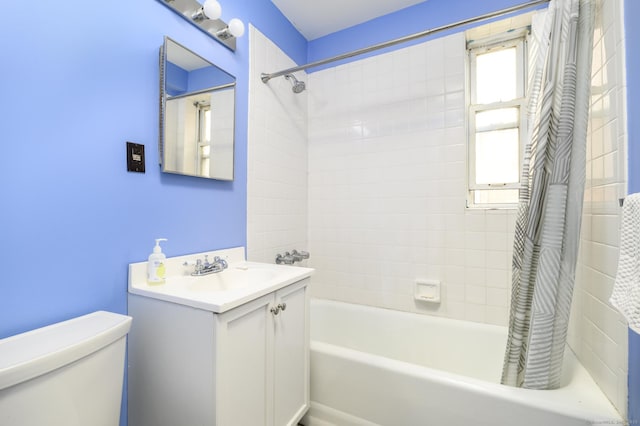 70 Strawberry Hill Ave Apt 3-2A, Stamford, CT 06902 - full bath with shower / tub combo with curtain, toilet, and vanity