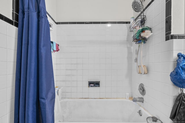 full bathroom featuring shower / bath combo