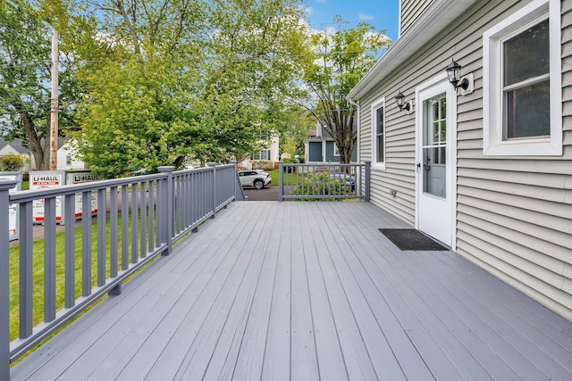435 Lenox Rd, Fairfield, CT 06825 - view of wooden terrace