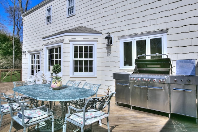 33 Pequot Trl, Westport, CT 06880 - deck with outdoor dining space and area for grilling