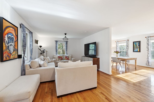 living area featuring light wood-style flooring