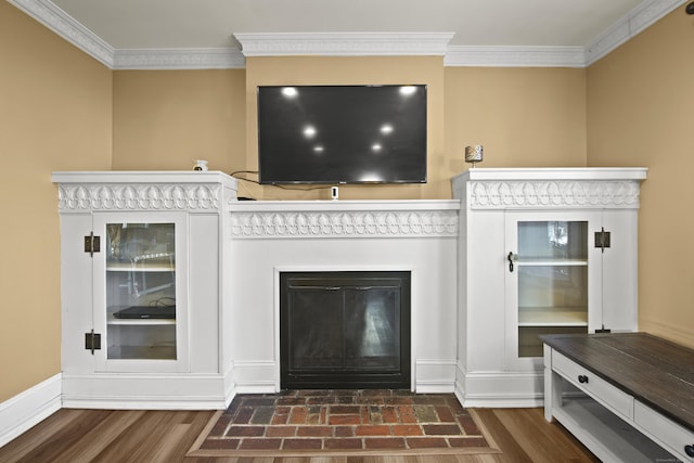 3 Cedar Crest Pl, Norwalk, CT 06854 - details with crown molding and baseboards