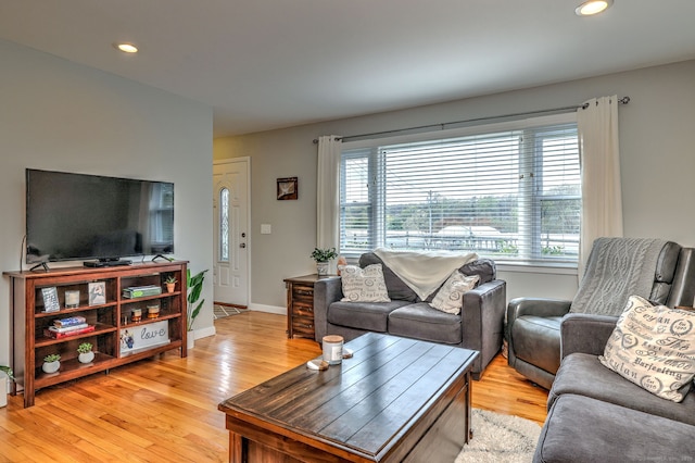 245 Paradise Ave, Hamden, CT 06514 - living area featuring recessed lighting, light wood-style flooring, and baseboards