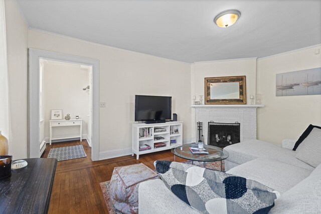 498 Whitney Ave Unit 1D, New Haven, CT 06511 - living room featuring a fireplace, baseboards, crown molding, and wood finished floors