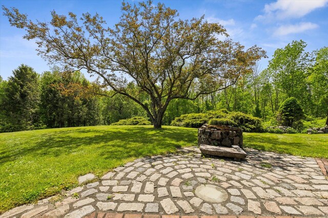 184 Sunset Rd, Hartland, CT 06027