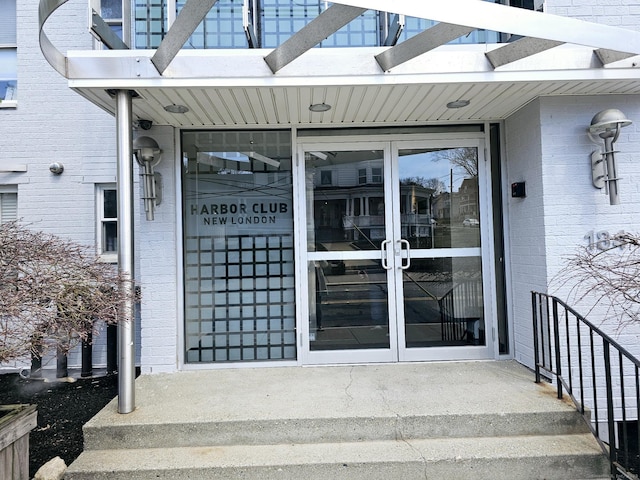 184 Pequot Ave Unit 406, New London, CT 06320 - property entrance with french doors