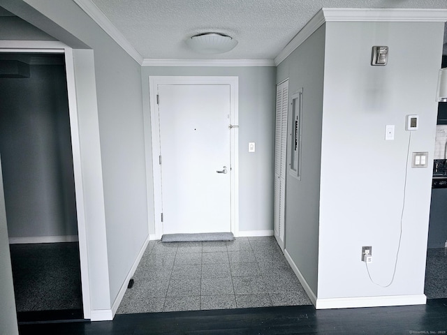 184 Pequot Ave Unit 406, New London, CT 06320 - corridor featuring a textured ceiling, crown molding, and baseboards