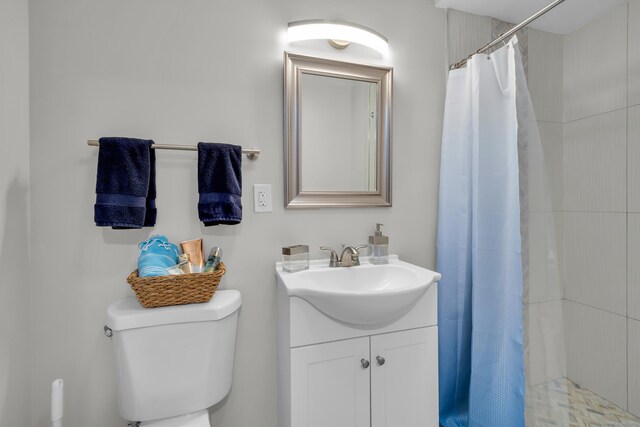 11 Botte Dr, West Haven, CT 06516 - bathroom featuring vanity, a shower with shower curtain, and toilet