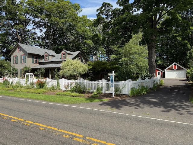 72 Clapboard Rd, Bridgewater, CT 06752 - photo 1