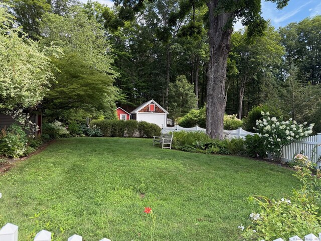 72 Clapboard Rd, Bridgewater, CT 06752 - photo 4
