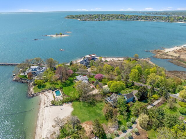 86 Wallacks Dr, Stamford, CT 06902 - aerial view of property and surrounding area featuring a large body of water