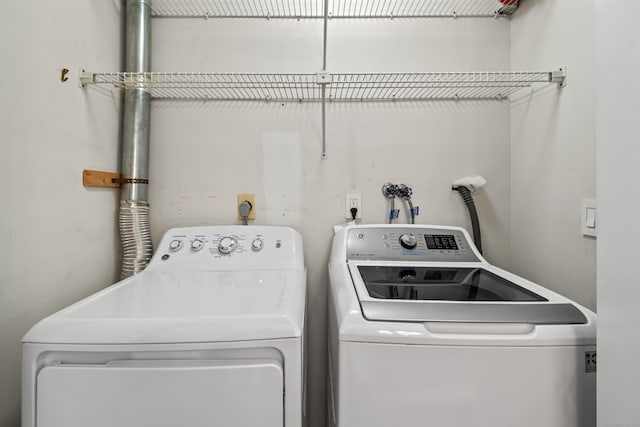 75 Brittania Rd Unit 75, Danbury, CT 06811 - washroom featuring washer and dryer and laundry area