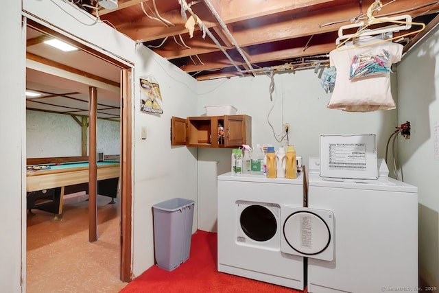 clothes washing area with laundry area and independent washer and dryer