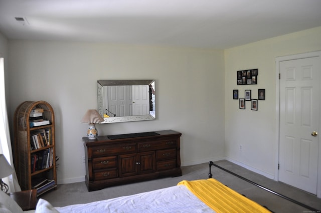 1 E Hayestown Rd Unit 142, Danbury, CT 06811 - bedroom featuring baseboards, carpet flooring, and visible vents