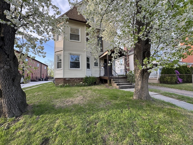 15 Eaton St, Hartford, CT 06114 - view of victorian home