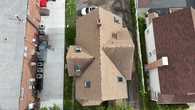 15 Eaton St, Hartford, CT 06114 - aerial view of property and surrounding area